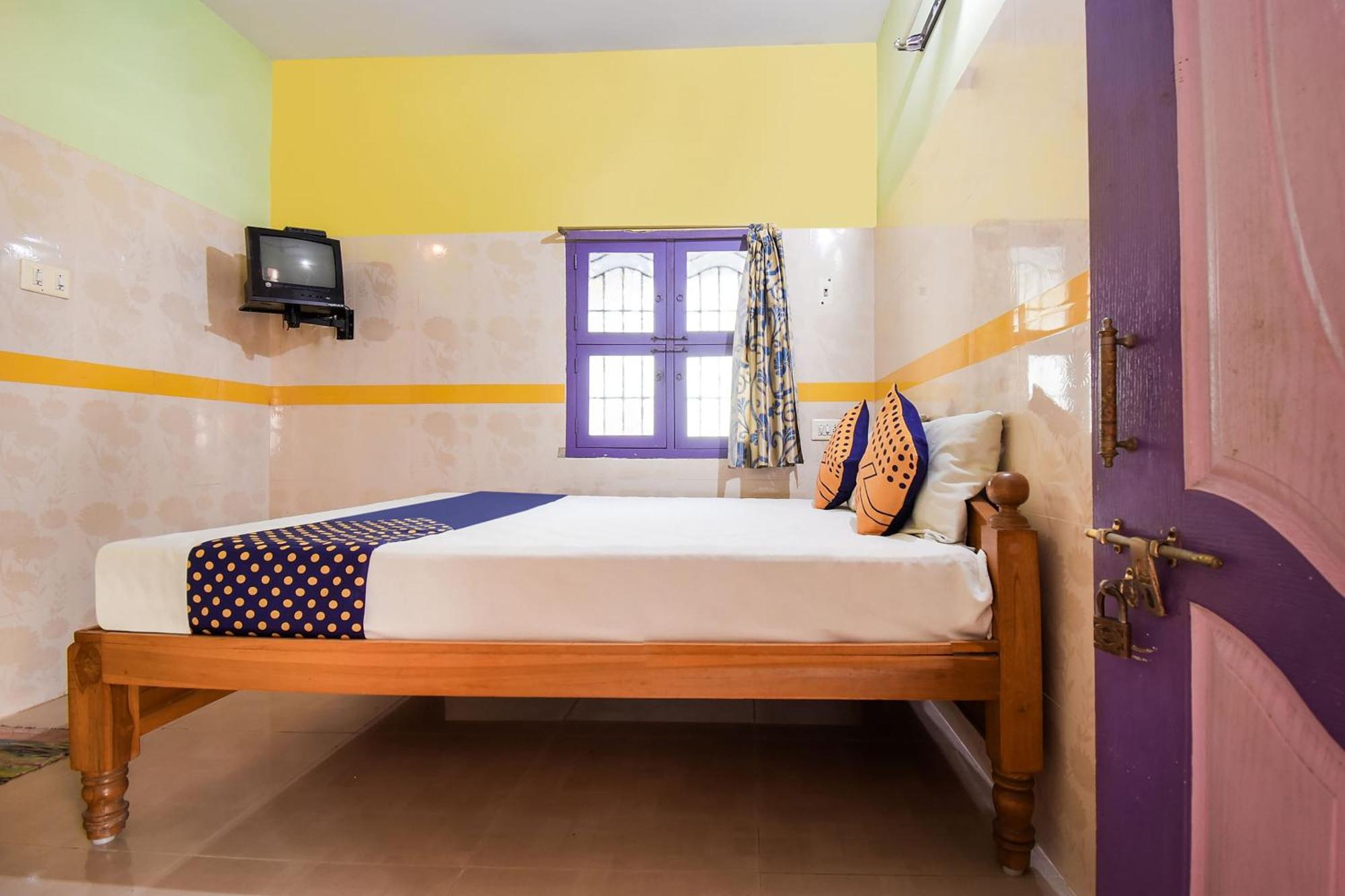 Hotel O K.S.Lodge Tribhuvanam Экстерьер фото